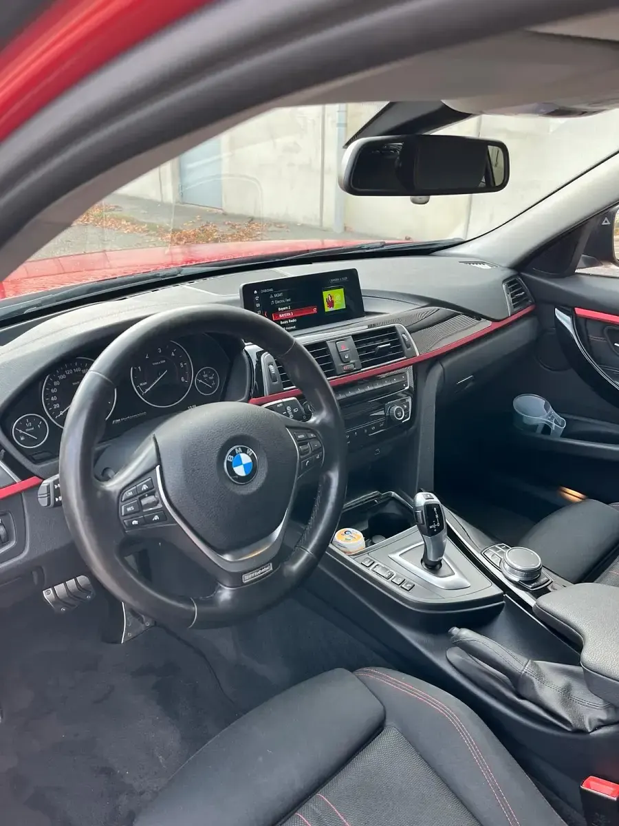 Gebraucht BMW 335 313 PS (230 kW) 2017 Rot Kombi