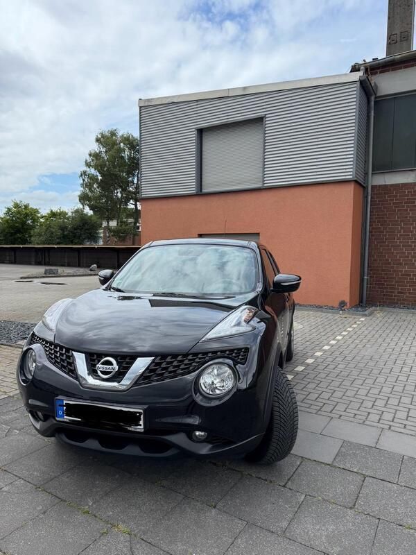 Schwarz Gebraucht 2016 Nissan Juke Acenta SUV | 9.490 € (Fairer Preis) - Bild 1/4