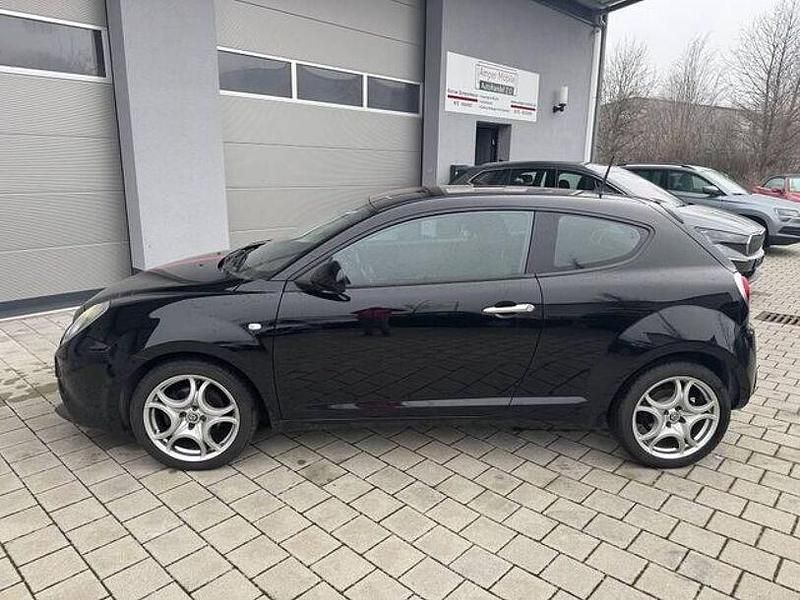 Gebraucht Alfa Romeo MiTo 95 PS (69 kW) 2017 Schwarz Kleinwagen
