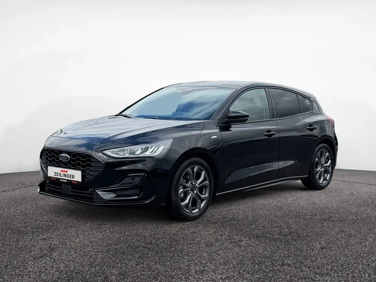 Gebraucht Ford Focus ST-Line 125 PS (91 kW) 2025 Schwarz Limousine