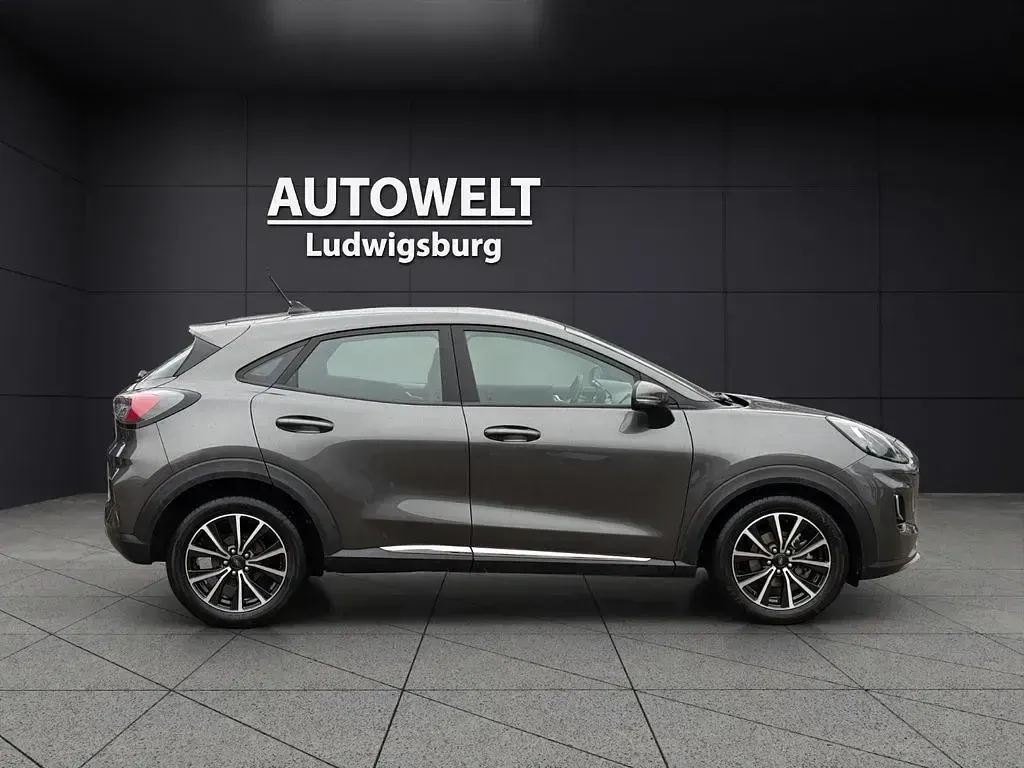Gebraucht Ford Puma Titanium 125 PS (91 kW) 2020 Grau SUV