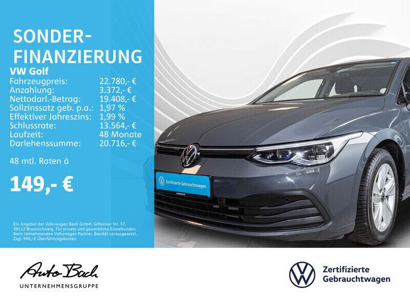 Delfingrau metallic Gebraucht 2023 VW Golf VIII Life Limousine | 22.780 € (Fairer Preis) - Bild 1/4