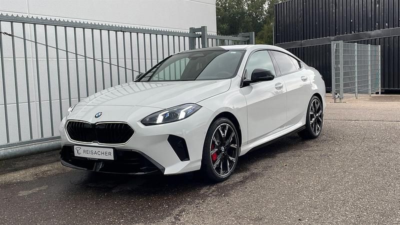 Gebraucht BMW 223 Efficient Dynamics 218 PS (160 kW) 2025 Alpinweiß uni Coupé