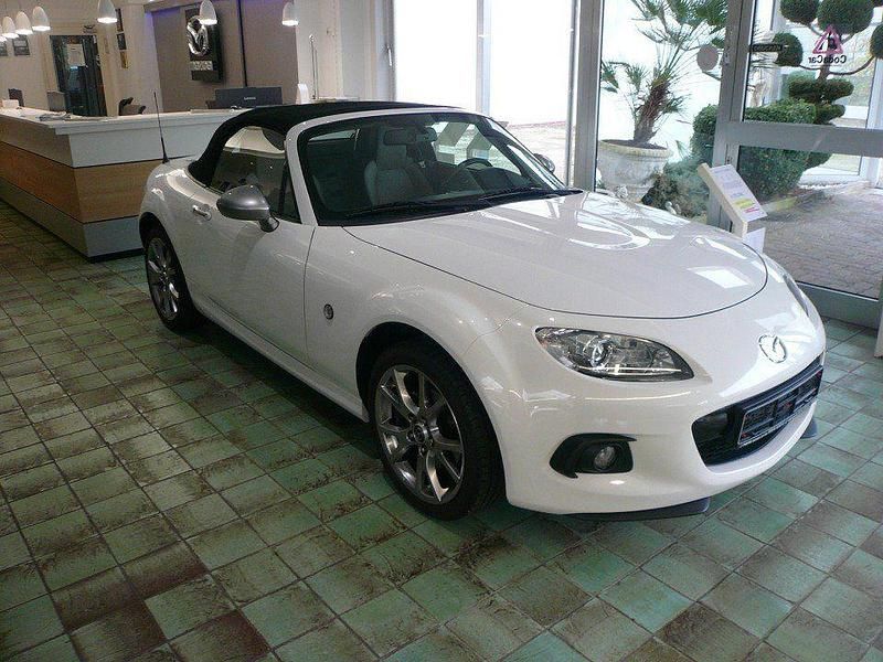 Gebraucht Mazda MX5 Sendo 126 PS (92 kW) 2014 Arachneweiß metallic Cabrio