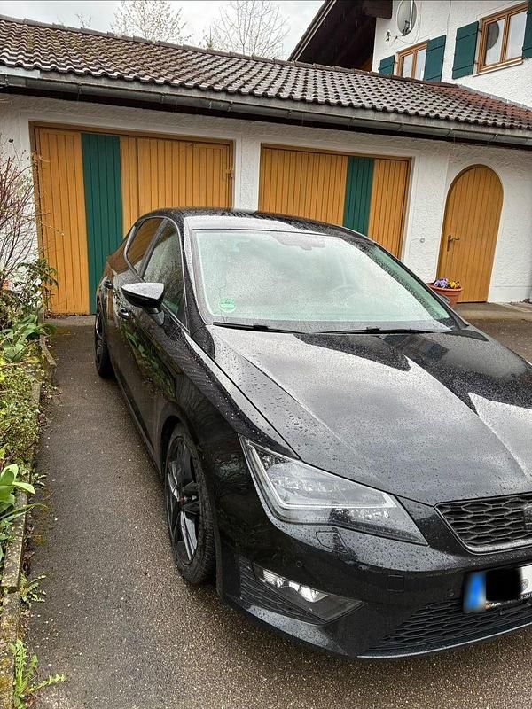 Gebraucht Seat Leon FR 179 PS (131 kW) 2014 Schwarz Limousine