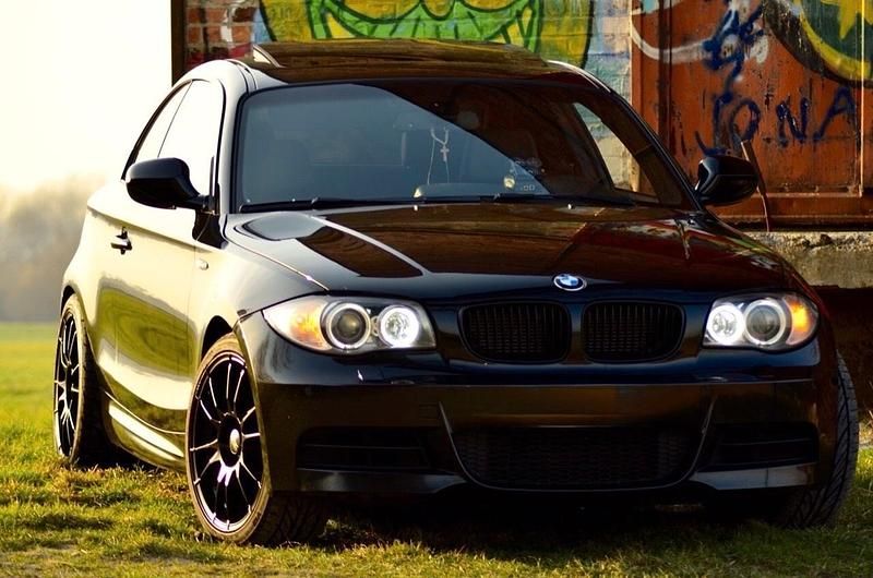 Schwarz Gebraucht 2009 BMW 135 Coupé Performance Coupé | 20.000 € - Bild 1/4