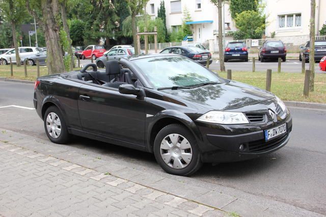 Gebraucht Renault Mégane Cabriolet 112 PS (82 kW) 2007 Schwarz metallic Cabrio