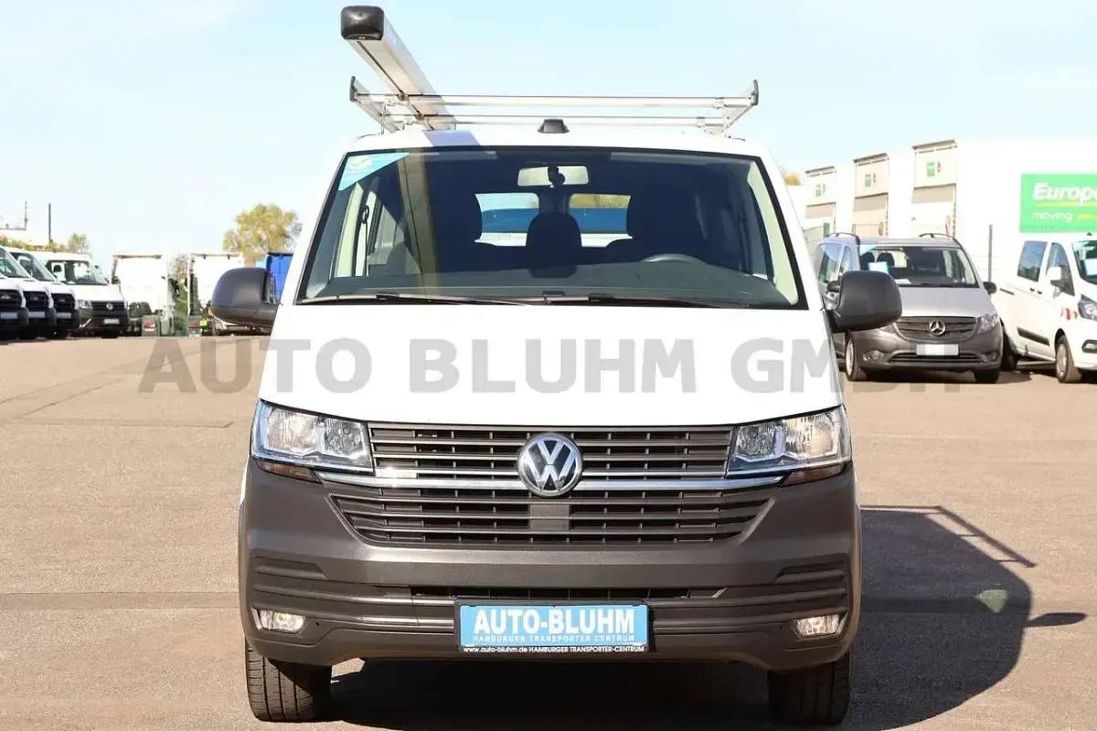 Gebraucht VW Transporter 150 PS (110 kW) 2022 Candyweiß Van