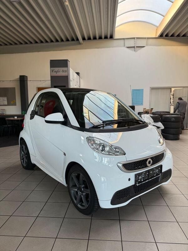 Gebraucht 2014 Smart ForTwo Coupé Coupé | 6.090 € (Fairer Preis) - Bild 1/4