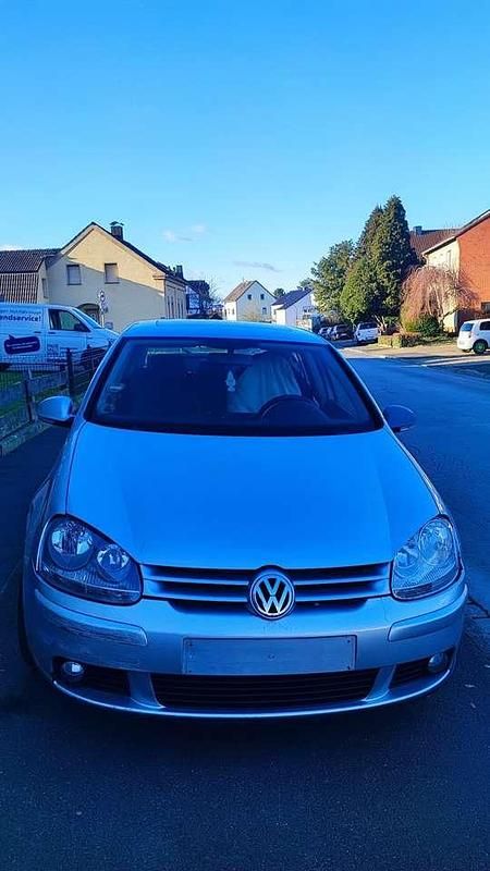 Gebraucht VW Golf IV Individual 116 PS (85 kW) 2005 Limousine