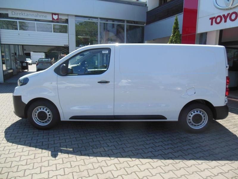 Gebraucht Toyota Proace 120 PS (88 kW) 2024 Weiß Van / Kleinbus