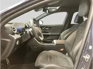 Gebraucht Mercedes C300 197 PS (144 kW) 2024 Blau (sodalithblau) Kombi