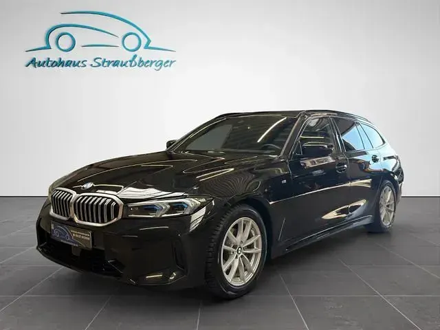 Gebraucht BMW 318 M Sport 156 PS (114 kW) 2025 Schwarzkeine angabe Kombi