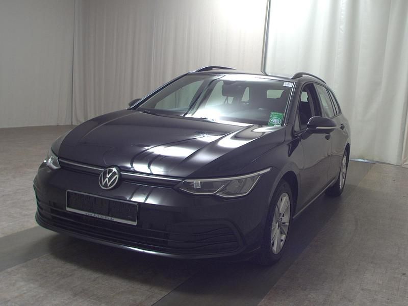 Gebraucht VW Golf VIII Life 116 PS (85 kW) 2021 Deep black perleffekt Kombi