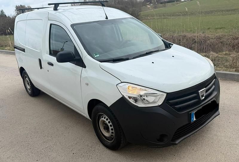 Gebraucht Dacia Dokker 102 PS (75 kW) 2016 Weiß Van / Kleinbus