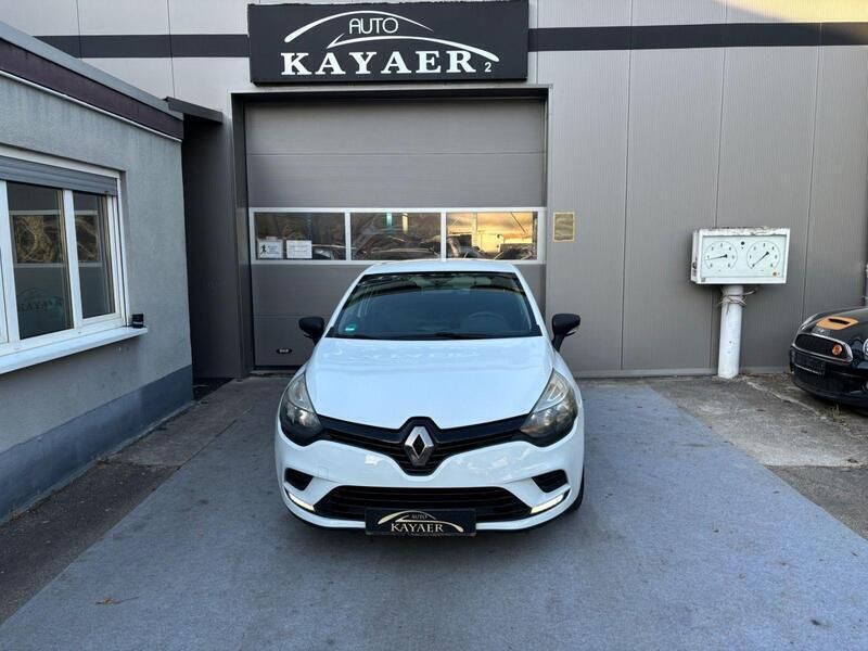 Weiß Gebraucht 2017 Renault Clio IV Life Kleinwagen | 8.600 € (Fairer Preis) - Bild 1/4