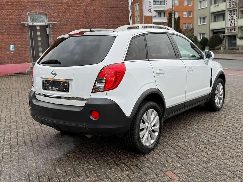 Gebraucht Opel Antara Design Edition 163 PS (119 kW) 2014 Schneeweiss/summitwhite/arctic SUV