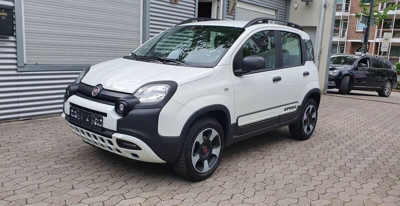 Colore esterno (weiss) Gebraucht 2017 Fiat Panda Cross Cross Kleinwagen | 8.499 € (Guter Preis) - Bild 1/4