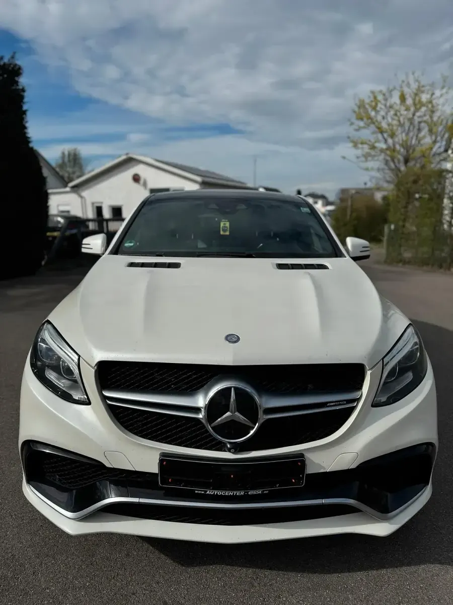 Gebraucht Mercedes GLE63 AMG AMG 585 PS (430 kW) 2016 Weiß SUV