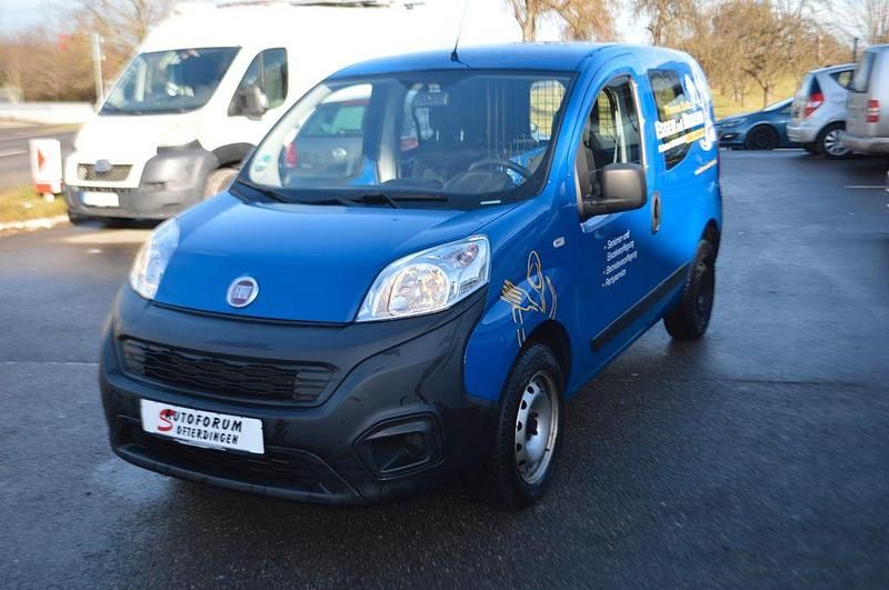 Blau Gebraucht 2020 Fiat Fiorino Van / Kleinbus | 6.800 € (Superpreis) - Bild 1/4