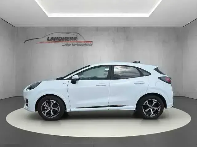 Gebraucht Ford Puma ST-Line 125 PS (91 kW) 2025 Frozen white SUV