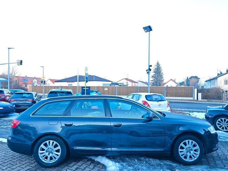 Gebraucht Audi A6 Ambiente 220 PS (161 kW) 2011 Grau Kombi