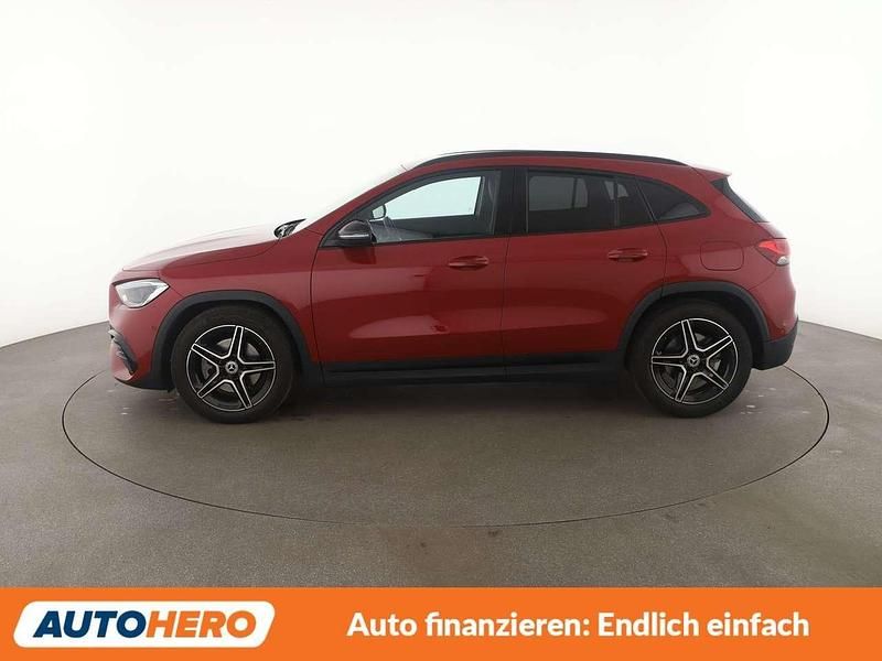 Gebraucht Mercedes GLA220 AMG line 190 PS (139 kW) 2022 Rot SUV