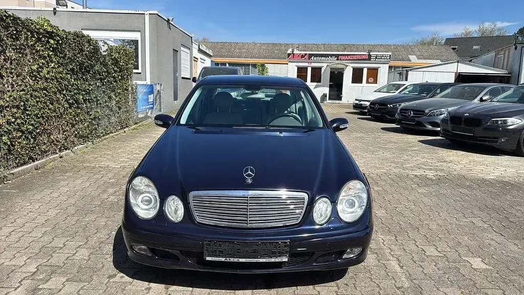 Gebraucht Mercedes E240 177 PS (130 kW) 2003 Limousine