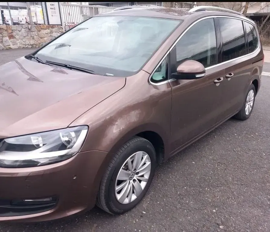 Occasion VW Sharan Trendline 170 ch (125 kW) 2011 Marron Monospace