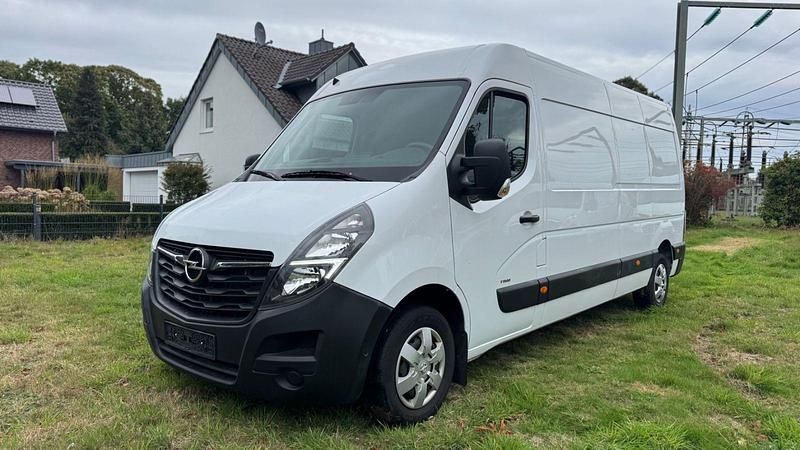 Weiß Gebraucht 2021 Opel Movano Van | 13.950 € (Fairer Preis) - Bild 1/4