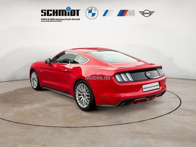 Gebraucht Ford Mustang GT 421 PS (309 kW) 2017 Rot