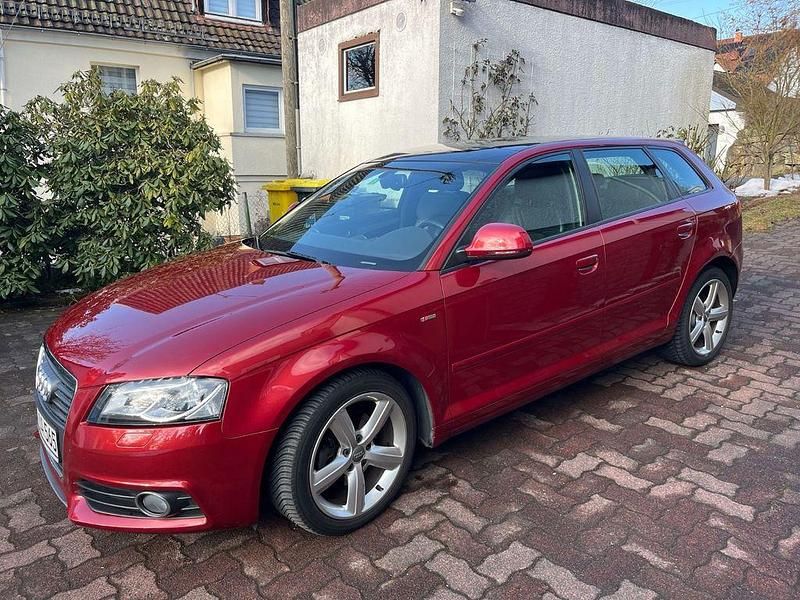 Gebraucht Audi A3 S-Line 125 PS (91 kW) 2009 Rot Kleinwagen