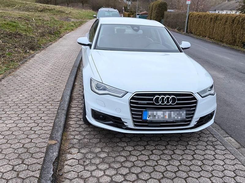 Weiß Gebraucht 2016 Audi A6 Limousine | 16.500 € (Superpreis) - Bild 1/4