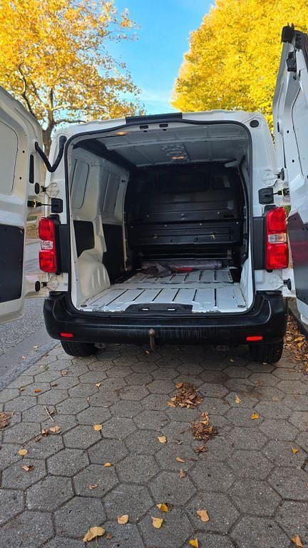 Gebraucht Peugeot Expert 122 PS (89 kW) 2020 Weiß Van