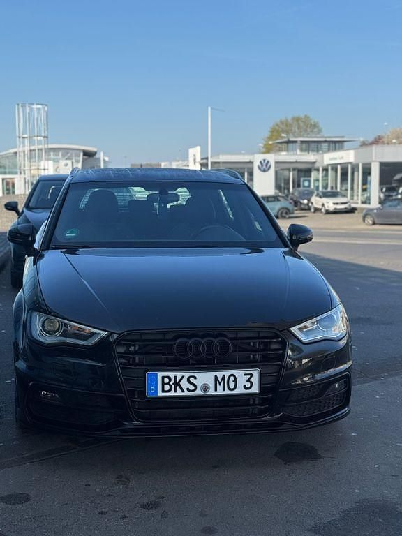 Gebraucht Audi A3 Ambiente 140 PS (102 kW) 2013 Schwarz Limousine