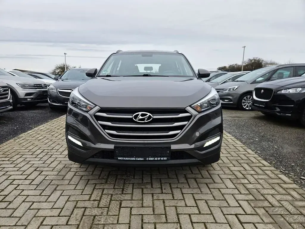 Gebraucht Hyundai Tucson Classic 132 PS (97 kW) 2018 Moon rock SUV