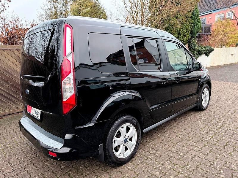 Gebraucht Ford Tourneo Connect Titanium 120 PS (88 kW) 2019 Schwarz Van / Kleinbus