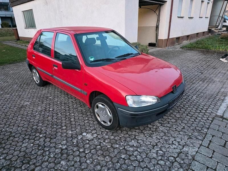 Gebraucht Peugeot 106 60 PS (44 kW) 1998 Rot Kleinwagen