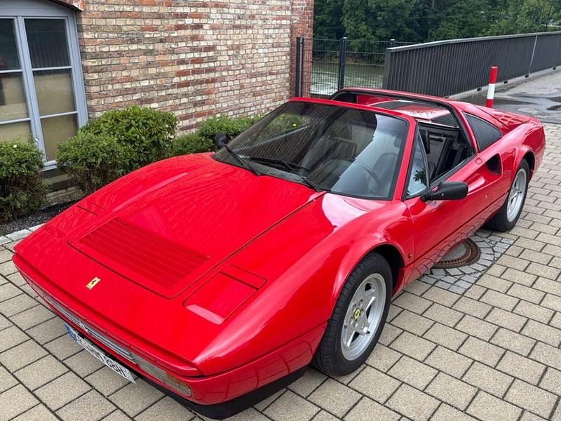 Gebraucht Ferrari 328 271 PS (199 kW) 1987 Rot Cabrio