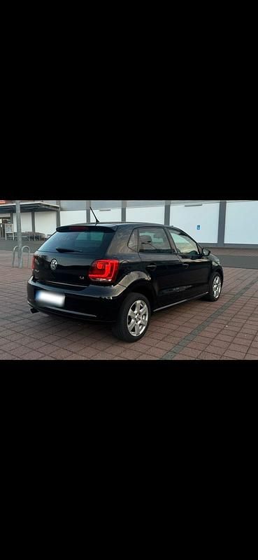 Gebraucht VW Polo 86 PS (63 kW) 2010 Schwarz Kleinwagen