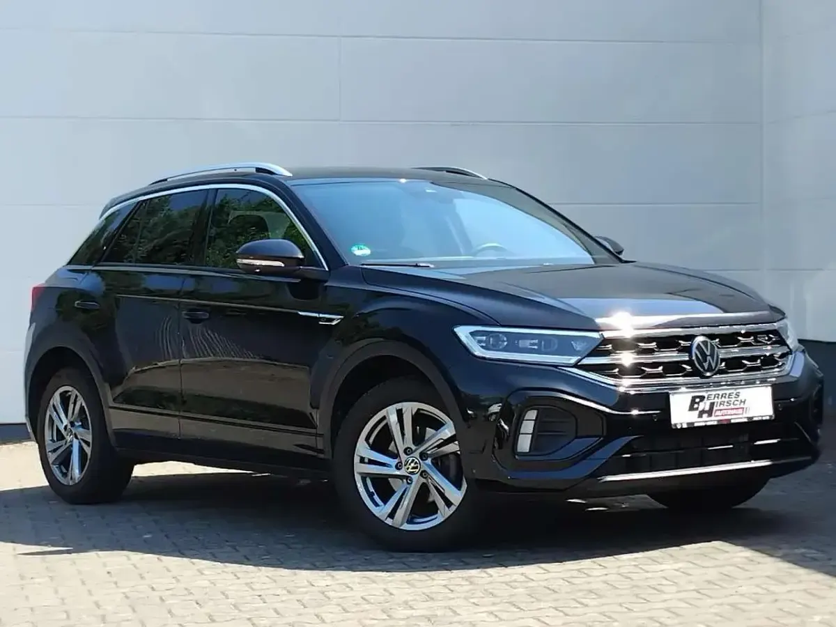 Gebraucht VW T-Roc R-line 150 PS (110 kW) 2024 Deep black perleffekt SUV