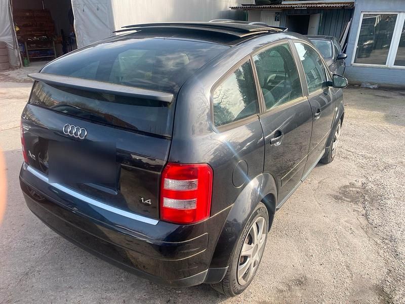 Gebraucht Audi A2 75 PS (55 kW) 2003 Schwarz Kleinwagen