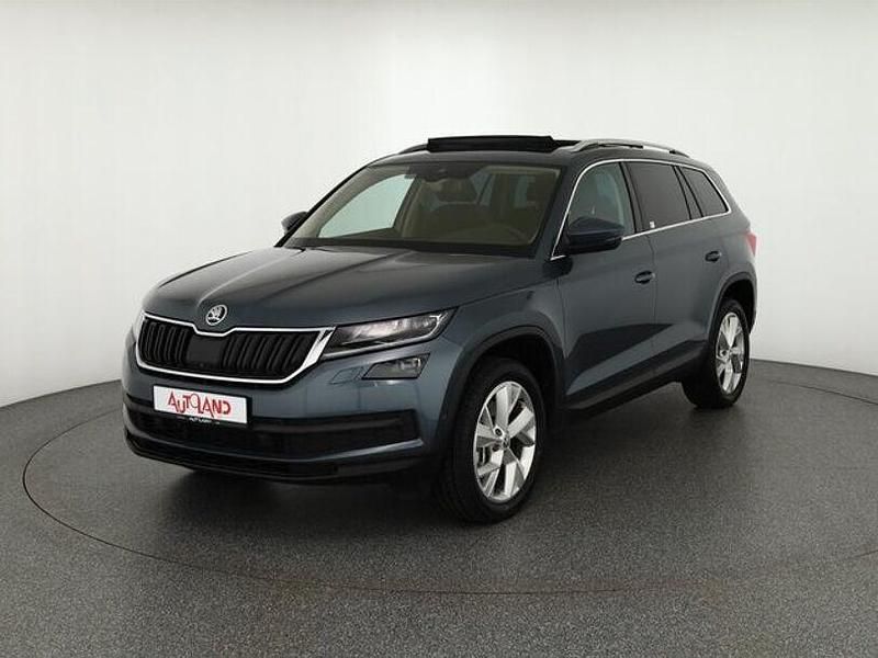 Grau Gebraucht 2018 Skoda Kodiaq Style SUV | 27.990 € (Fairer Preis) - Bild 1/4
