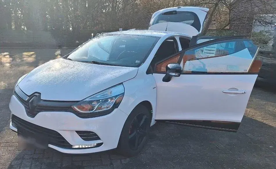 Gebraucht Renault Clio IV LIMITED 2017 Weiß Kleinwagen