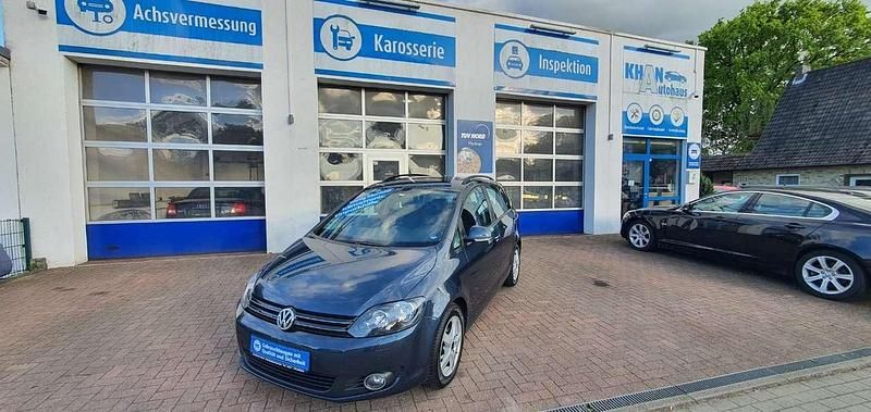 Bluegraphit perleffekt Gebraucht 2010 VW Golf Plus Cross Comfortline Van / Kleinbus | 9.850 € - Bild 1/4