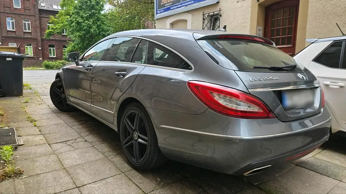 Gebraucht Mercedes CLS220 170 PS (125 kW) 2016 Grau Coupé