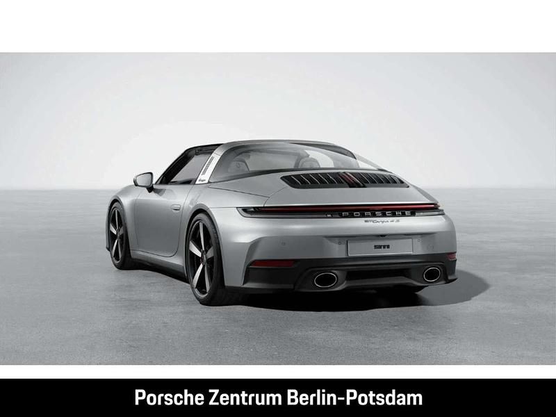 Neu Porsche 992 480 PS (353 kW) 2025 Silber Coupé