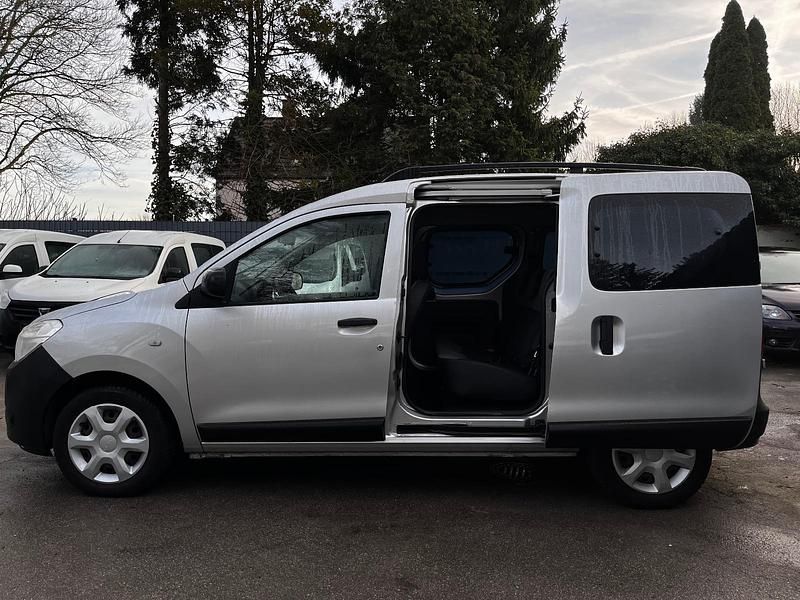 Gebraucht Dacia Dokker 83 PS (61 kW) 2014 Silber Van / Kleinbus