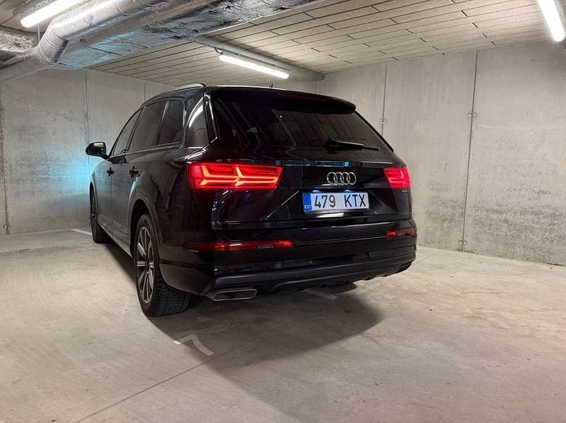Gebraucht Audi Q7 211 PS (155 kW) 2016 Schwarz SUV