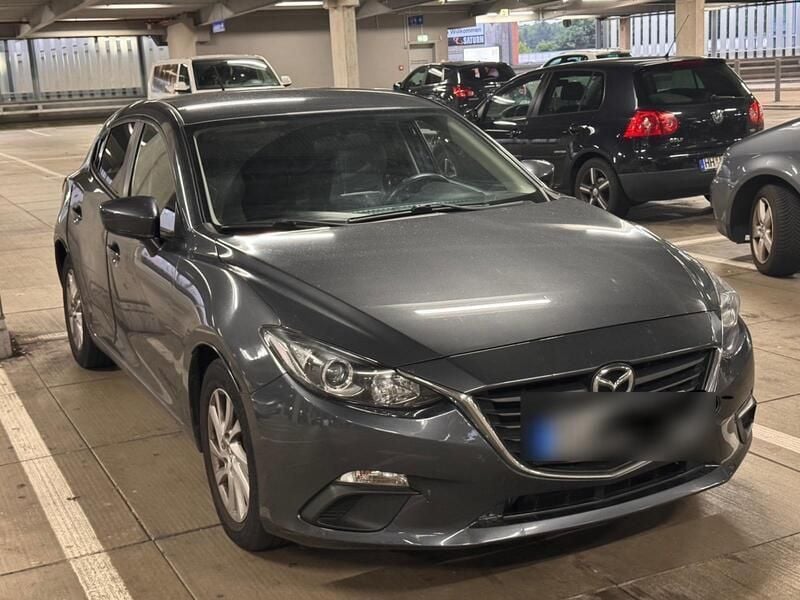 Schwarz Gebraucht 2018 Mazda 3 Limousine | 9.000 € (Fairer Preis) - Bild 1/4